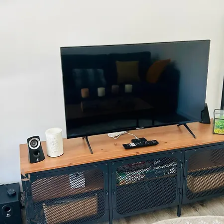 Maison Avec Acces Au * Izon